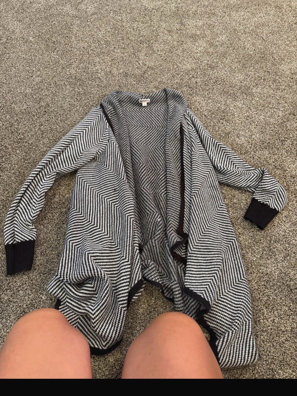 Merona Black and White Chevron Open-Front Cardigan